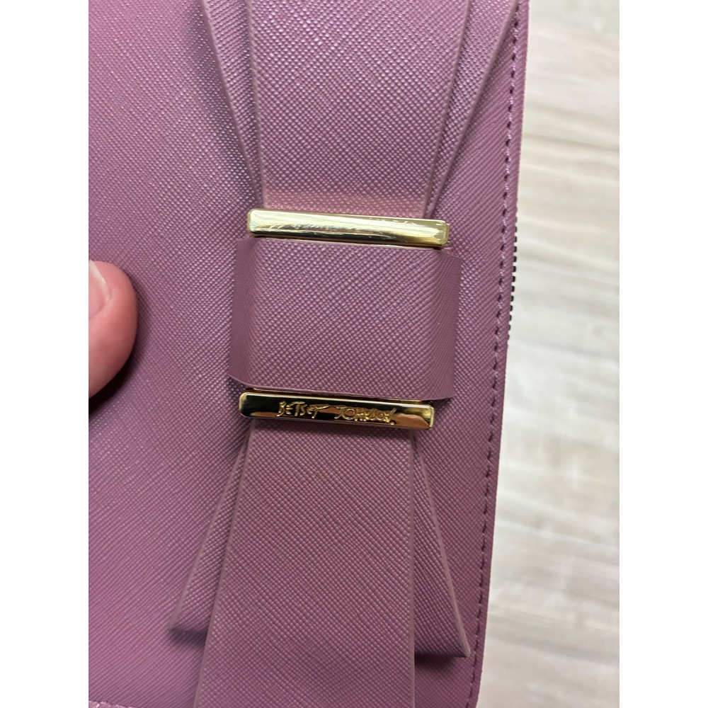 Betsey Johnson Bow Zip Around Wristlet Wallet Mauve Plum Saffiano Faux Leather - Picture 7 of 7